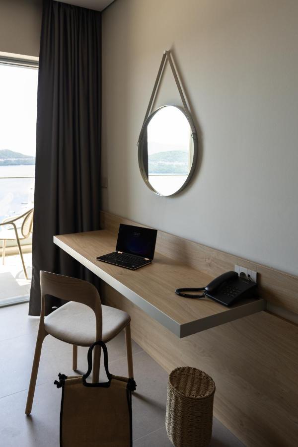 נאום Boutique Hotel Mavie - Adults Only מראה חיצוני תמונה